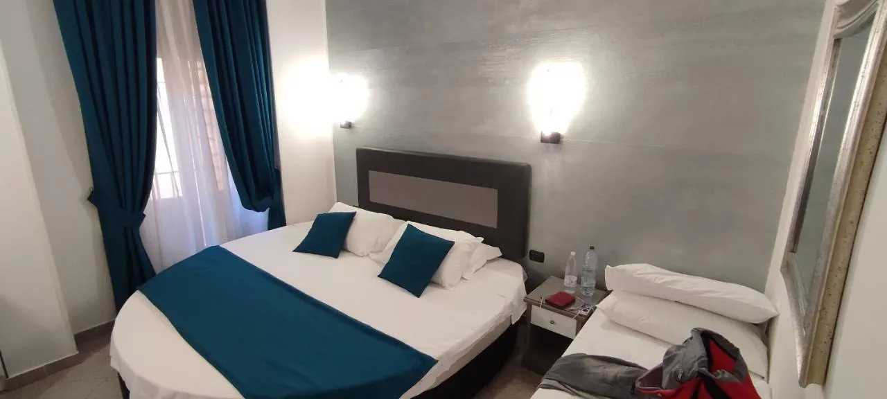 Hotel House 4 Mori à Rome Maison d'hôtes