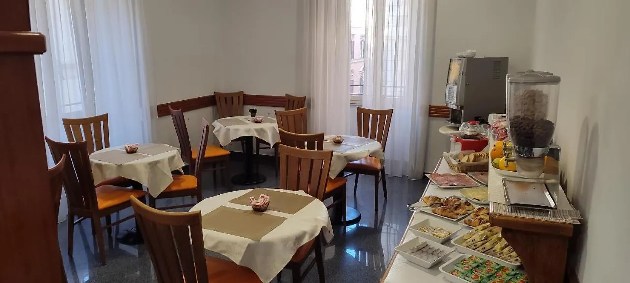 Guest house House 4 Mori Hotel Rome