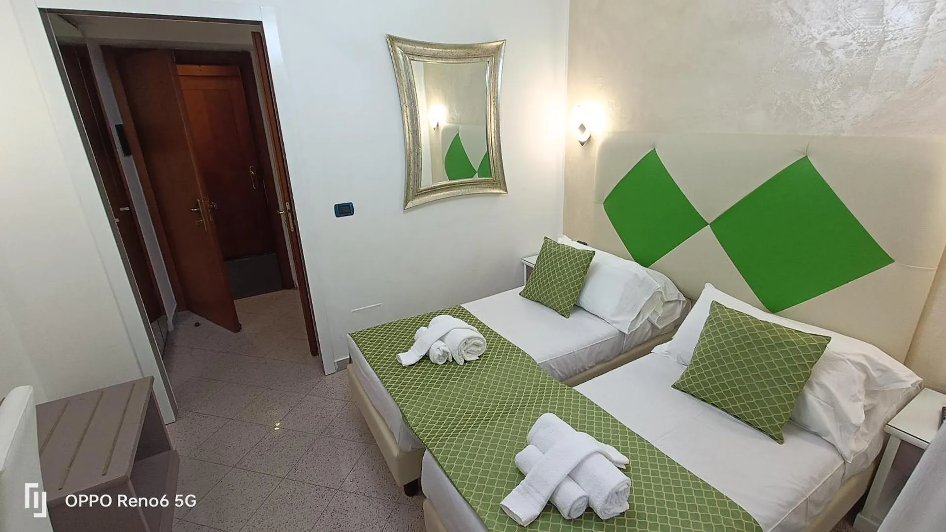 House 4 Mori Hotel Rome