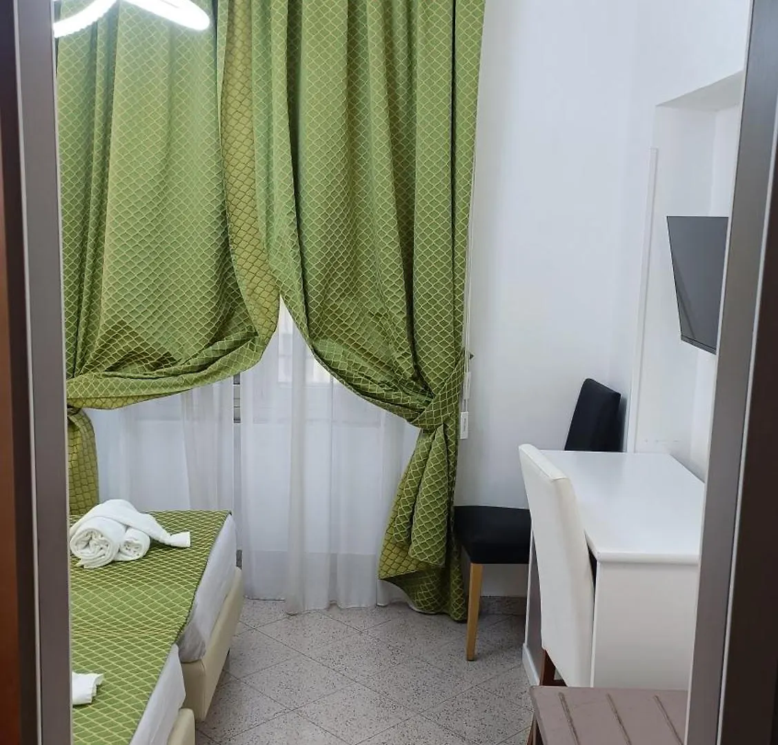 House 4 Mori Hotel Rome 0*,
