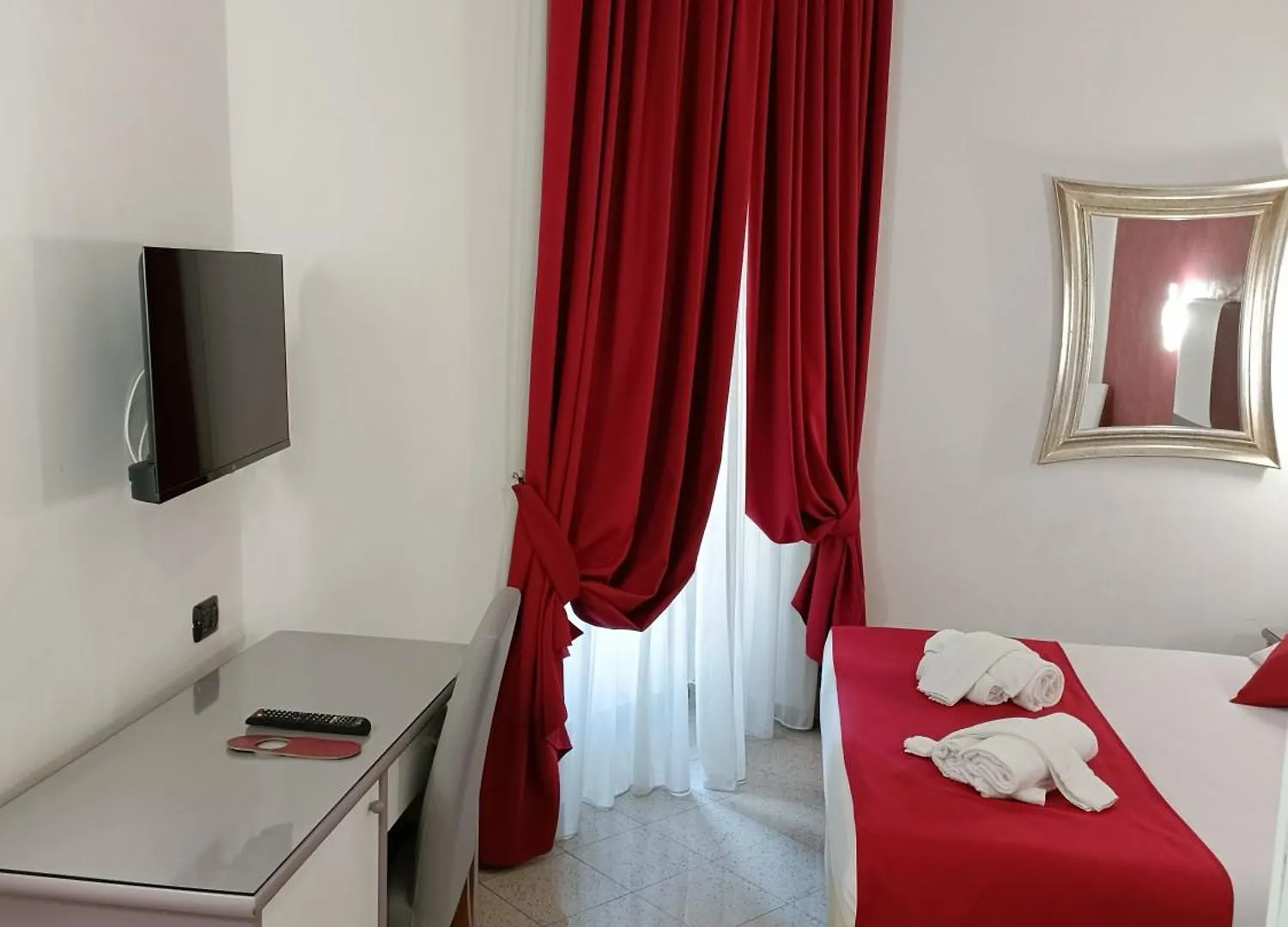 House 4 Mori Hotel Rome Guest house