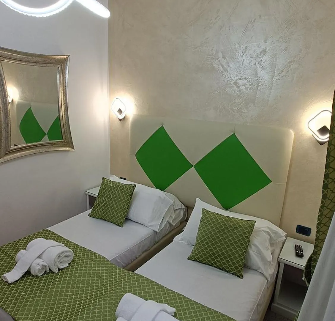 Guest house House 4 Mori Hotel Rome