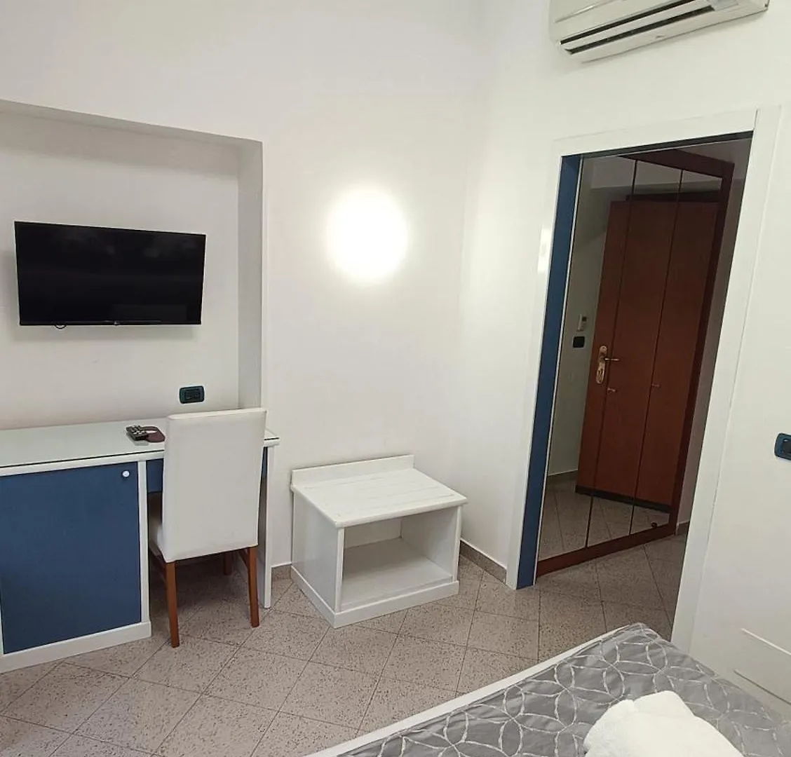House 4 Mori Hotel Rome