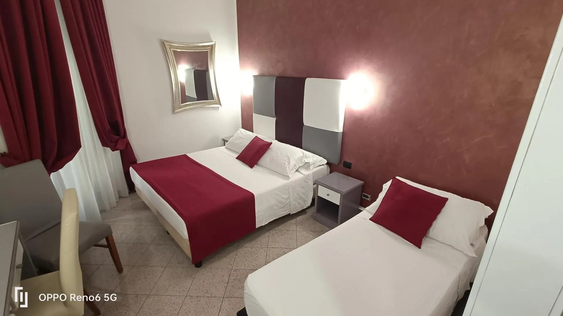 Guest house House 4 Mori Hotel Rome